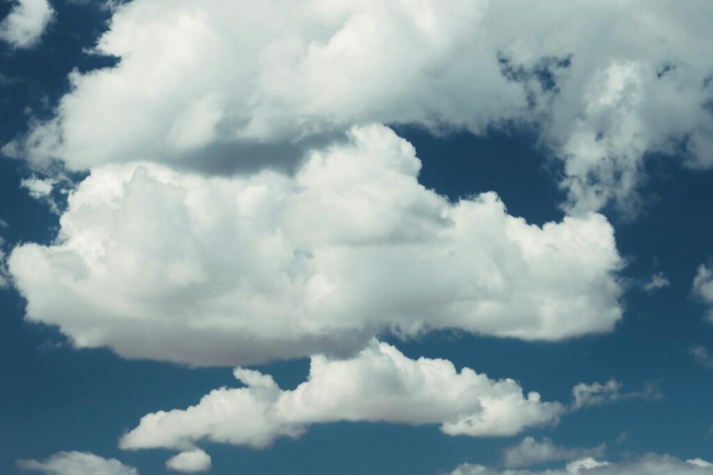 Guía completa para configurar un servidor cloud básico 1 pexels photo 30275298