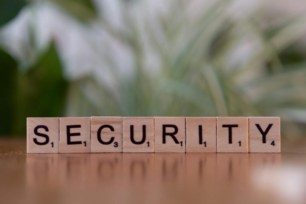 Los mejores antivirus para rendimiento en SaaS 1 pexels photo 30965500 2